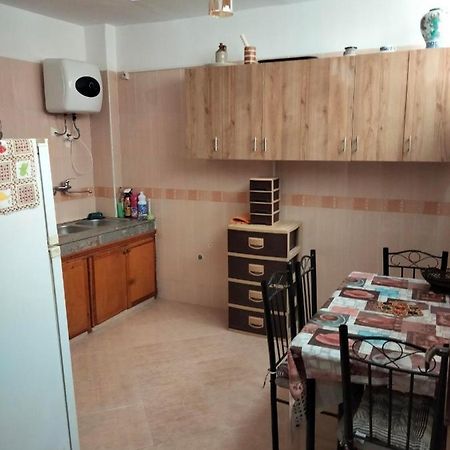 Appartement Meuble Bien Situe A Agádír Exteriér fotografie